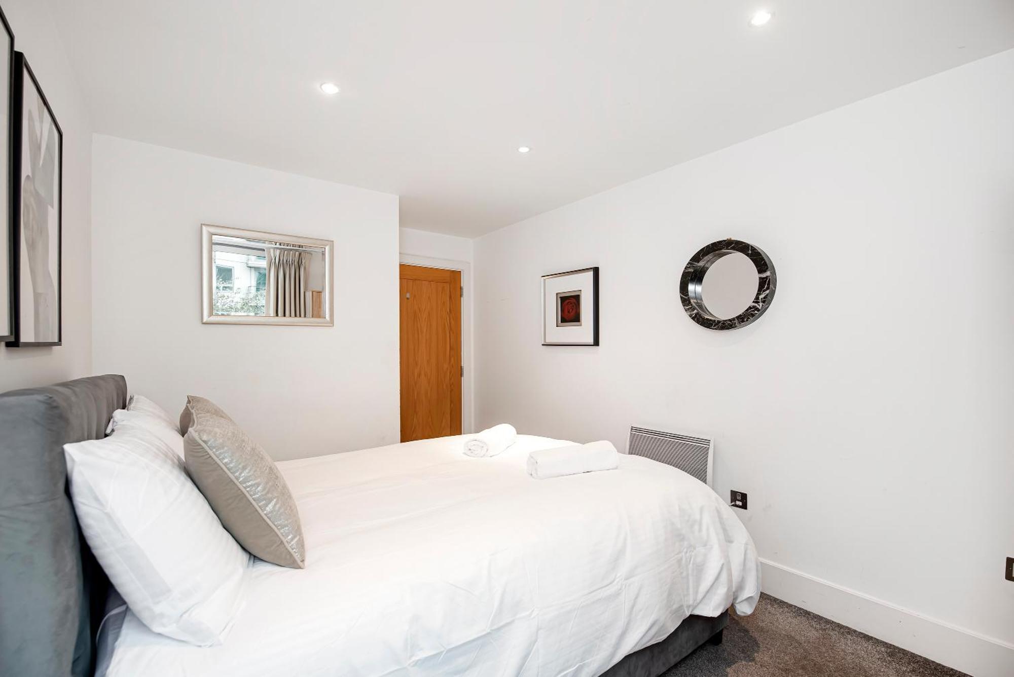Central 2 Bed With Large Terrace London Ngoại thất bức ảnh